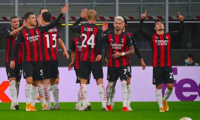  那不勒斯防线失误频出主场惨遭萨索洛逼平  