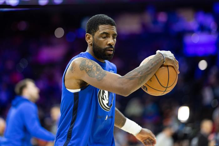  独行侠交易获欧文，东契奇欢迎新搭档  